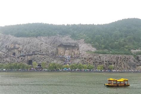  白馬寺、古代仏教の息吹を今に伝える壮大な寺院！